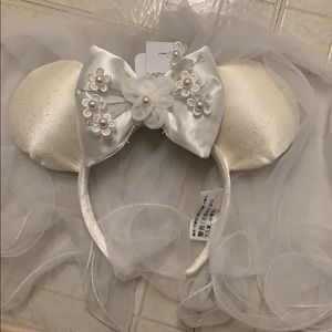 Bridal minnie mouse ears